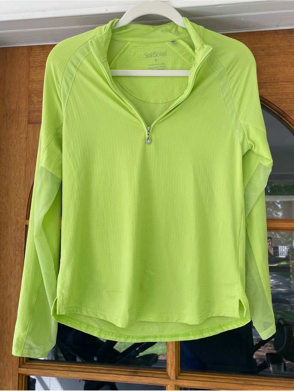 SanSoleil Woman’s Golf Tennis Long Sleeve Top Lime Green Size Small